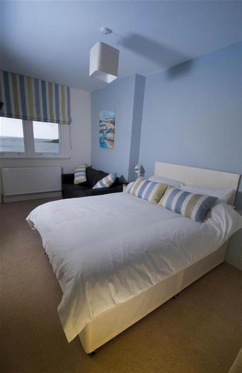 The Paris Hotel Coverack Ngoại thất bức ảnh